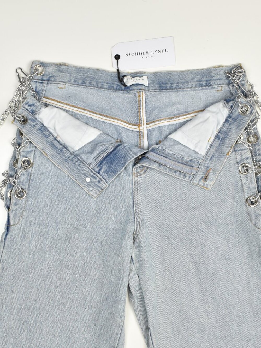 Nichole Lynel Chain Embellished High Rise Jeans NEW - L - Picture 5 of 9